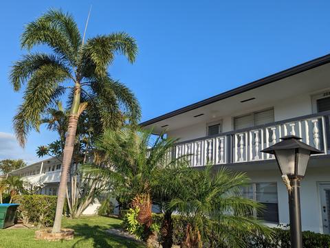352 Chatham Q, West Palm Beach, FL 33417