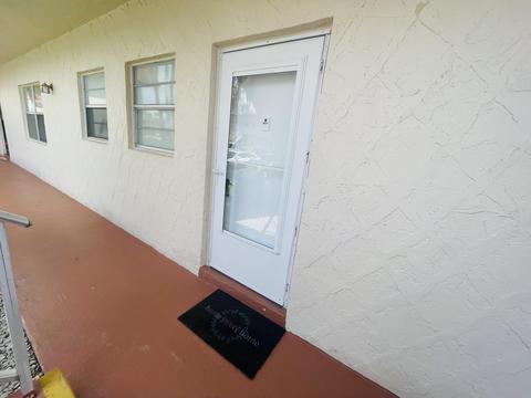 12027 Greenway Cir #105, Royal Palm Beach, FL 33411
