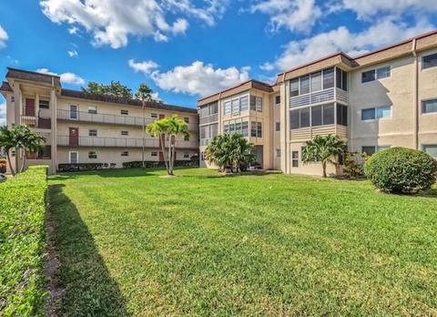 709 Lori Dr #108, Palm Springs, FL 33461