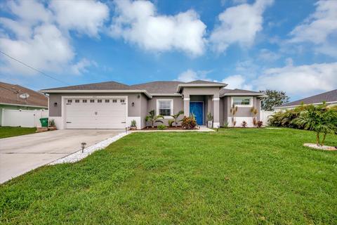 3733 SW Wycoff St, Port Saint Lucie, FL 34953