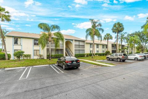 1117 Green Pine Blvd #F2, West Palm Beach, FL 33409
