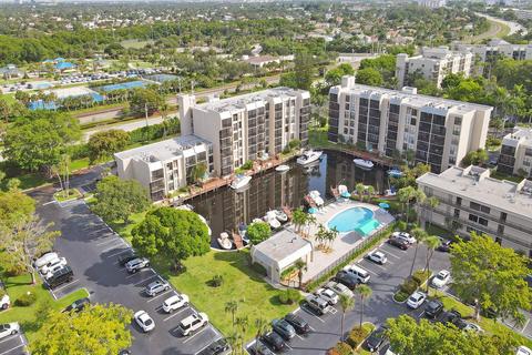 4 Royal Palm Way #308, Boca Raton, FL 33432