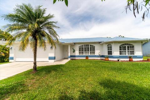 6461 NW Friendly Cir, Port Saint Lucie, FL 34983