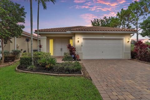176 Atwell Dr, West Palm Beach, FL 33411