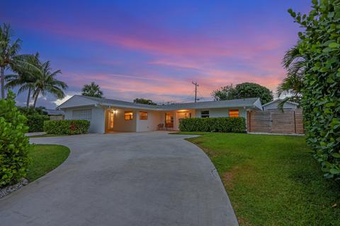 364 Mars Ave, Tequesta, FL 33469