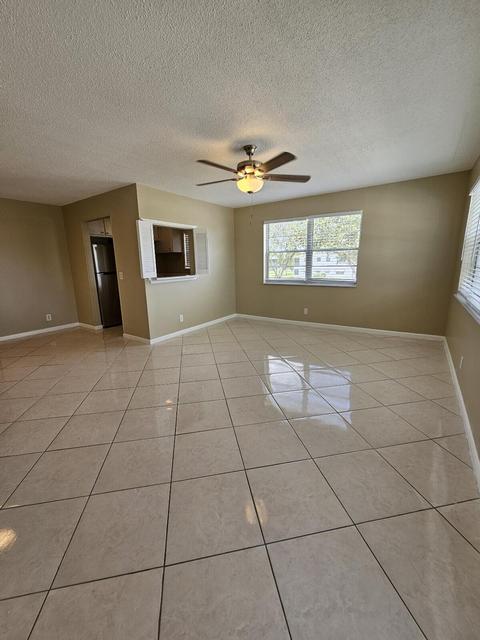 376 Camden P, West Palm Beach, FL 33417