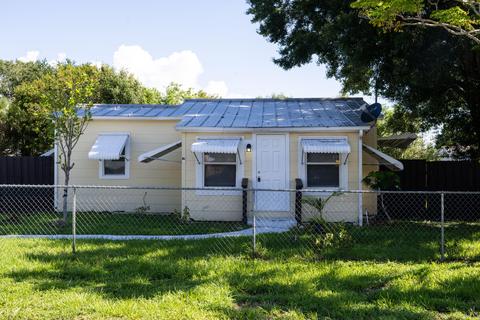 406 Palm Ave, Fort Pierce, FL 34982