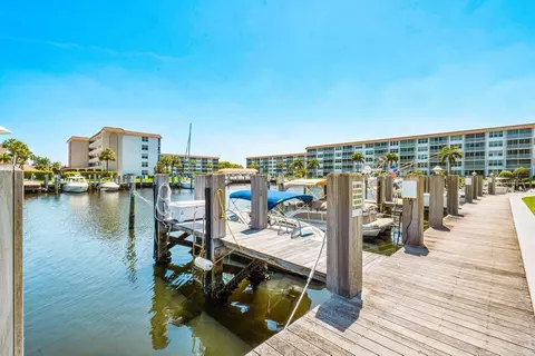 930 Dogwood Dr #355, Delray Beach, FL 33483