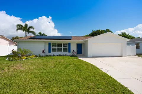 609 Oak Ter, Jupiter, FL 33458