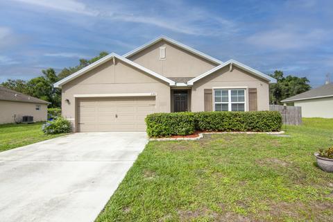 2189 SW Monterrey Ln, Port Saint Lucie, FL 34953