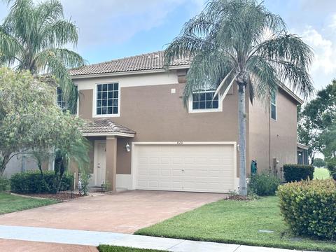 820 NW Greenwich Ct, Port Saint Lucie, FL 34983