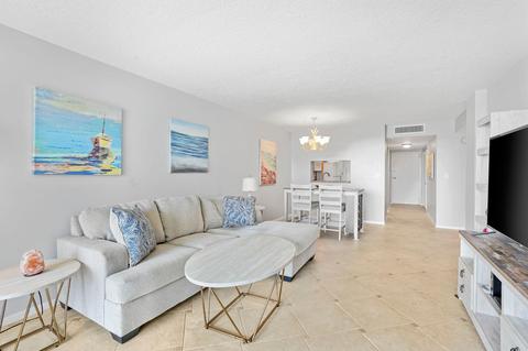 3581 S Ocean Blvd #4B, South Palm Beach, FL 33480