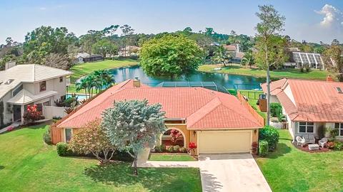 755 Foresteria Ave, Wellington, FL 33414