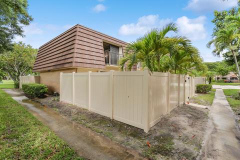 7708 77th Way #7708, West Palm Beach, FL 33407