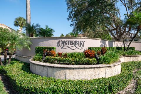 275 Canterbury W Dr, Palm Beach Gardens, FL 33418