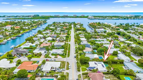 145 Duke Dr, Lake Worth, FL 33460