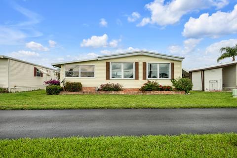48021 Jaruco Bay, Boynton Beach, FL 33436