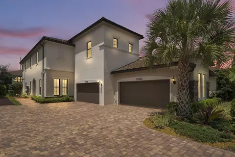 21912 Canadensis Cir #201, Boca Raton, FL 33428