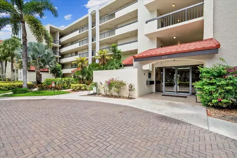 825 Egret Cir #102, Delray Beach, FL 33444