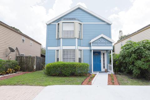5812 Dewberry Way, West Palm Beach, FL 33415