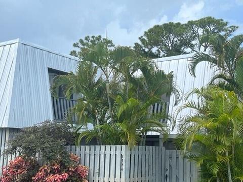 3856 SE Jefferson St, Stuart, FL 34997