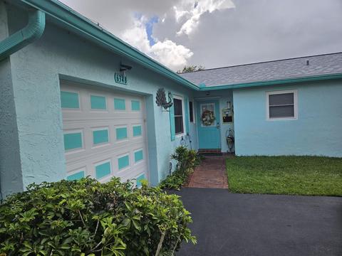 6348 Summer Sky Ln, Greenacres, FL 33463