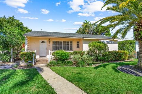 1116 N Palmway, Lake Worth, FL 33460