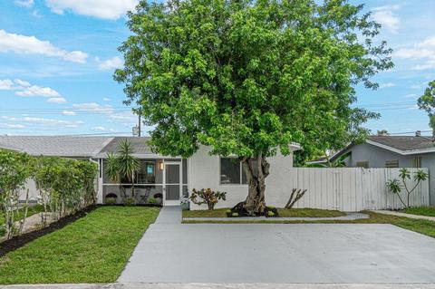 22217 SW 62nd Ct, Boca Raton, FL 33428