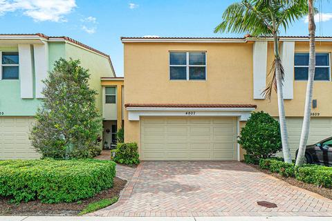 4807 NW 16th Ter, Boca Raton, FL 33431