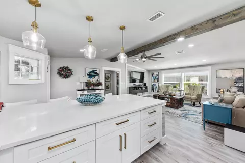 7806 SW Meadowlark Cir, Port Saint Lucie, FL 34952