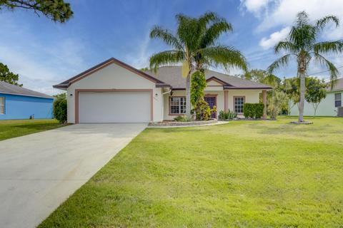 6041 NW Wolverine Rd, Port Saint Lucie, FL 34986