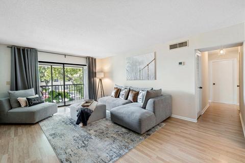 9815 Pineapple Tree Dr #206, Boynton Beach, FL 33436