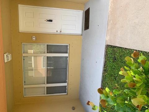 3545 Forest Hill Blvd #11, Palm Springs, FL 33406