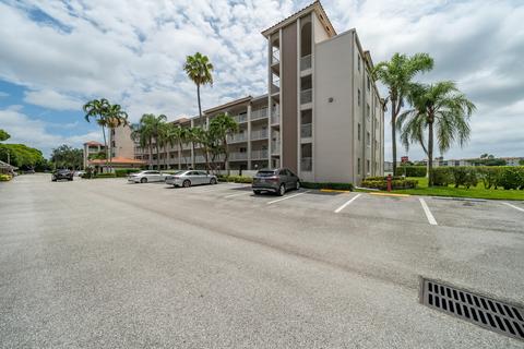 14096 Huntington Pointe Dr #410, Delray Beach, FL 33484