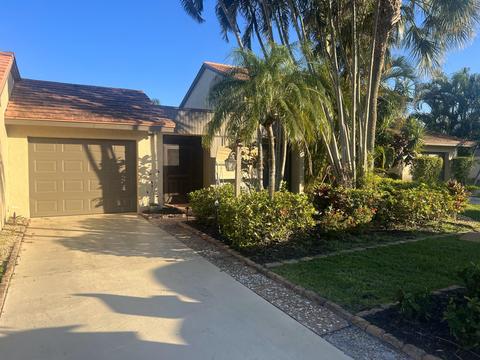11047 Oakdale Rd, Boynton Beach, FL 33437
