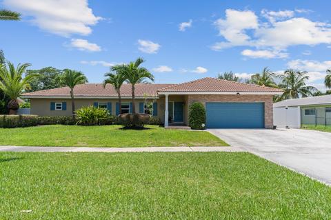 7751 E Country Club Blvd, Boca Raton, FL 33487