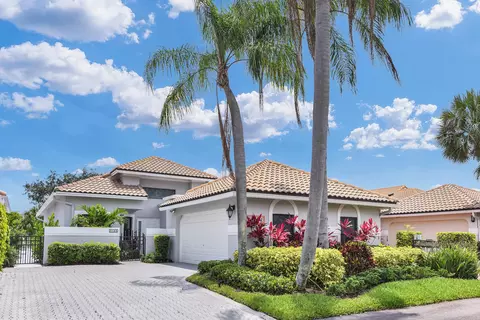 5124 Via De Amalfi Dr, Boca Raton, FL 33496