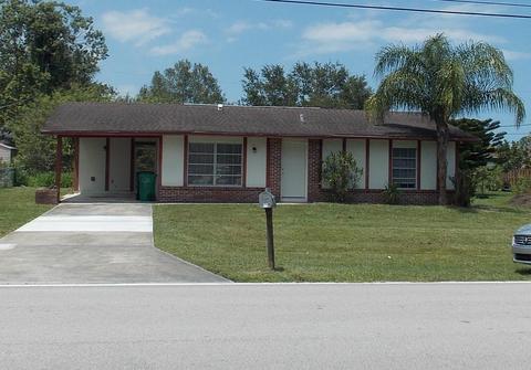 231 NW Floresta Dr, Port Saint Lucie, FL 34983