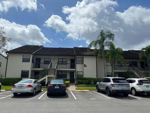 7674 Tahiti Ln #201, Lake Worth, FL 33467