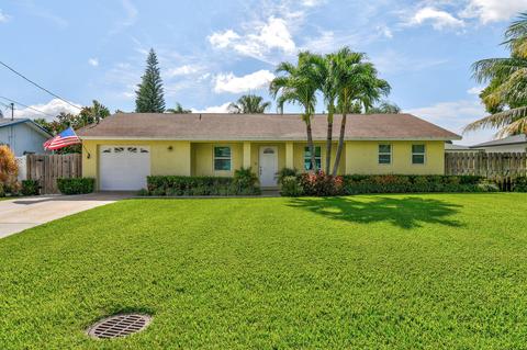 6698 Riparian Rd, Lake Worth, FL 33462