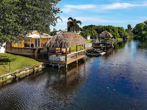 3267 Gondolier Way, Lake Worth, FL 33462