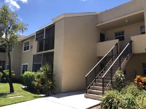 660 Cypress Club Way #G, Pompano Beach, FL 33064