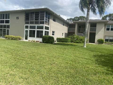 15 Lake Vista Trl #205, Port Saint Lucie, FL 34952