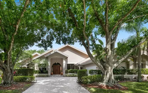 19081 Fox Landing Dr, Boca Raton, FL 33434