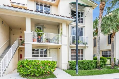 4736 Chancellor Dr #10, Jupiter, FL 33458
