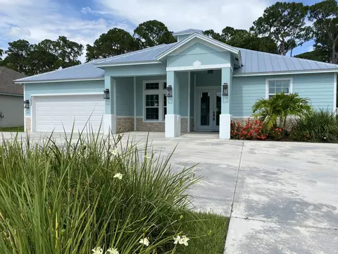 5223 NW West Piper Cir, Port Saint Lucie, FL 34986