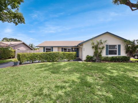 9536 Burlington Pl, Boca Raton, FL 33434