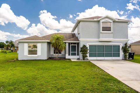 5761 NW Cahaba St, Port Saint Lucie, FL 34986