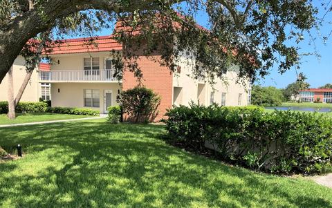 68 Royal Oak Ct #101, Vero Beach, FL 32962