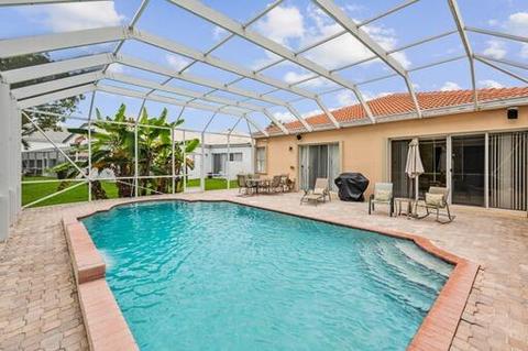 7534 Ridgefield Ln, Lake Worth, FL 33467